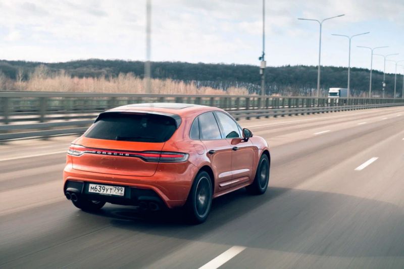 
            Имиджевые пертурбации. Тест-драйв Porsche Macan 2022
        