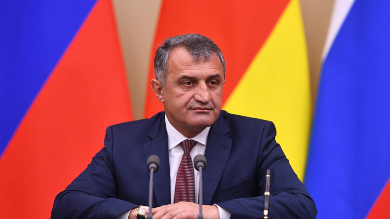 Верховный суд Южной Осетии отменил дату президентских выборов