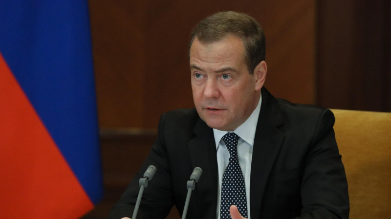 Медведев заявил о росте интереса к выборам