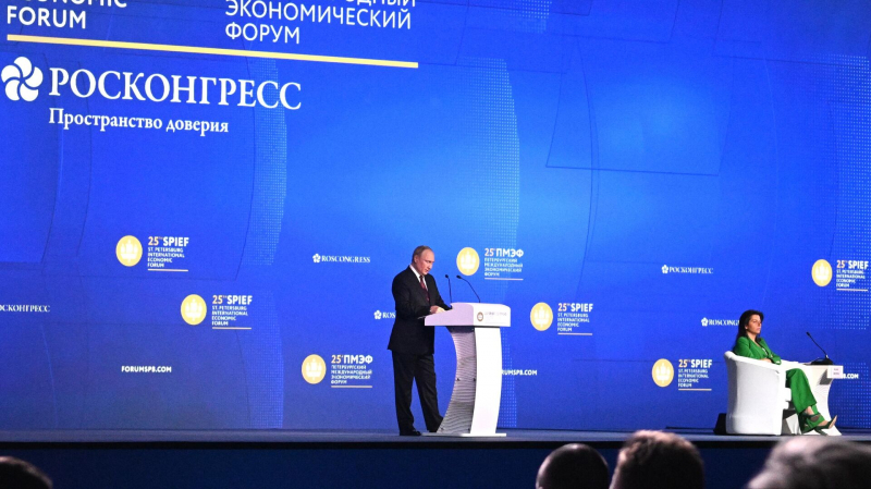 Путин на следующей неделе примет участие в саммите БРИКС