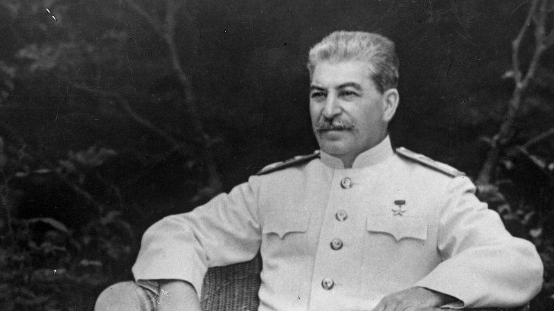 Эксперты рассказали, в чем неоднозначность фигуры Сталина как политика