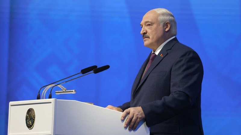 Лукашенко заявил о необходимости общего с Россией медиахолдинга