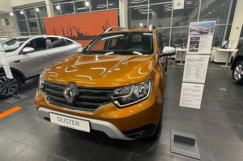 
            «Единственный рычаг — возврат в Россию». От Renault потребовали ₽8,5 млрд
        