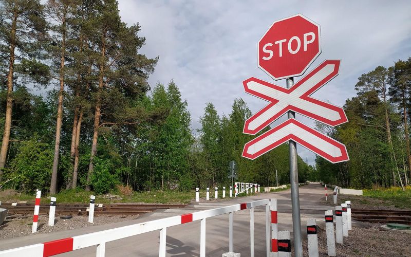 Где нужно остановиться перед знаком «Стоп» и когда грозит штраф