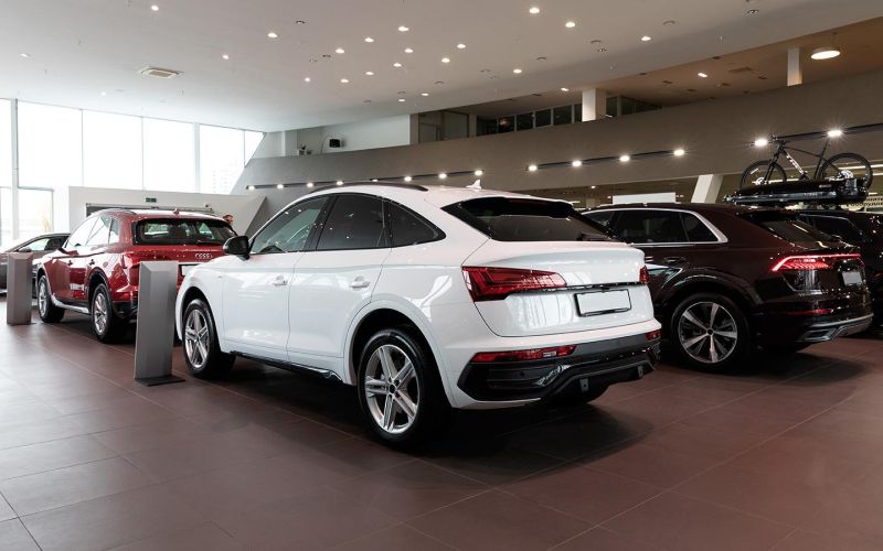Крупнейшие автобренды отчитались о нулевых продажах в России