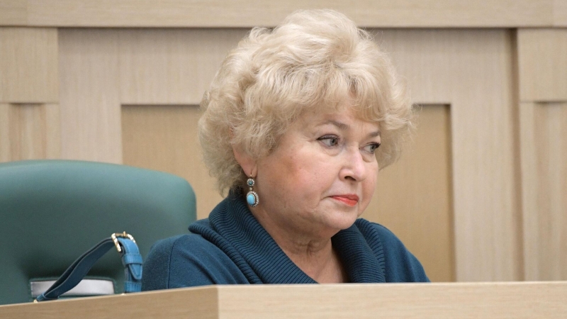 Экс-главе ФТС Булавину предложили стать сенатором