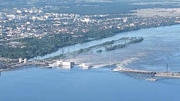 Решение по восстановлению Каховской ГЭС примут в ближайшие дни