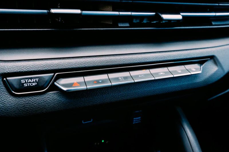 
            Дешевле уже не найти. Первый тест-драйв Livan X3 Pro
        