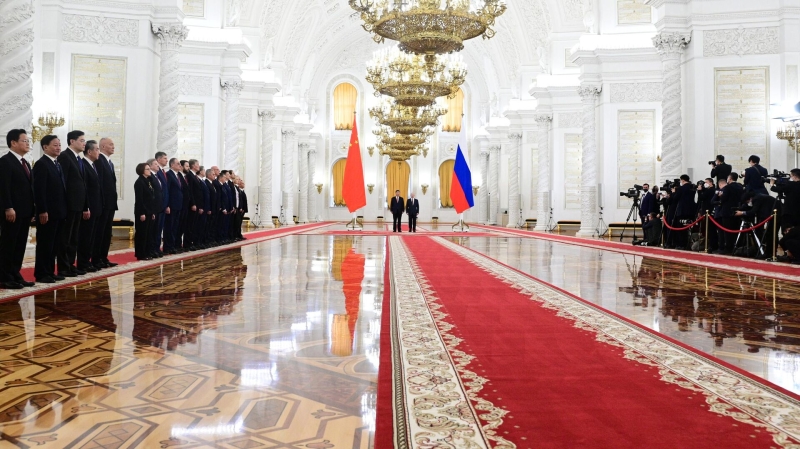 Россия исчерпала лимит на революции в прошлом веке, заявил Путин