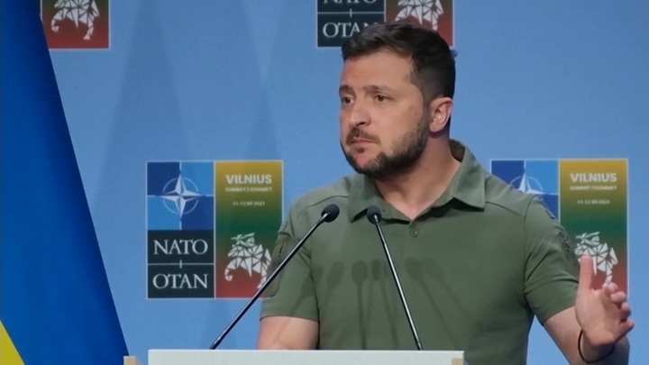 Вместо членства в НАТО Киеву подсунули симулякр