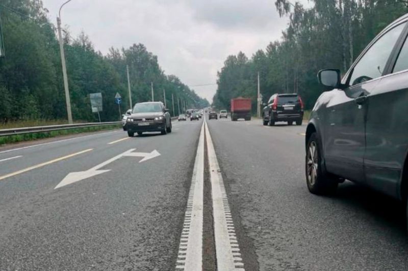 Средняя скорость и новая разметка: что придумали для водителей в августе