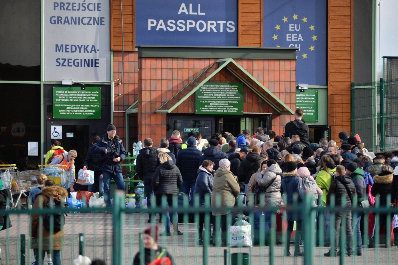 Вымирание неизбежно. На Украине забили тревогу из-за оттока населения