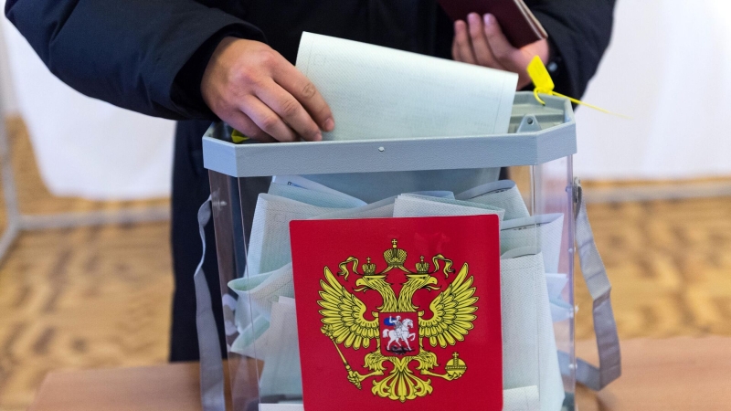 На выборах в Амурской области и Якутии открылись избирательные участки