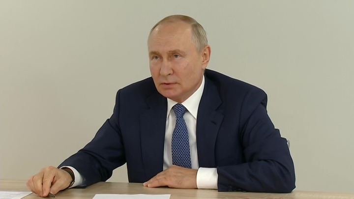 Путин назвал воспитание ключевым вопросом образовательной системы