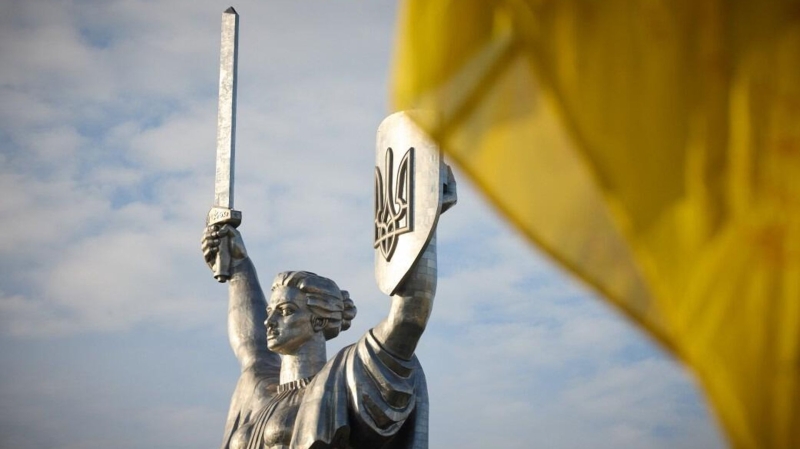 "Все рухнет в декабре". Зеленскому сообщили ужасающие новости об Украине