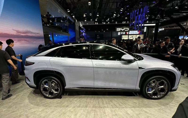 
            BYD представил дешевого конкурента Tesla Model Y
        