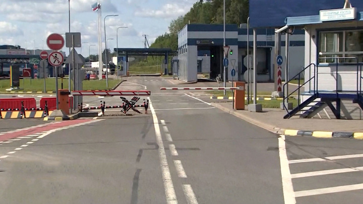 Консульство России на Аландских островах закрывать не собираются