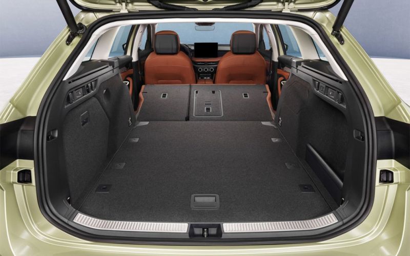 
            Skoda представила новый Superb. Адаптивная подвеска и мягкий гибрид
        