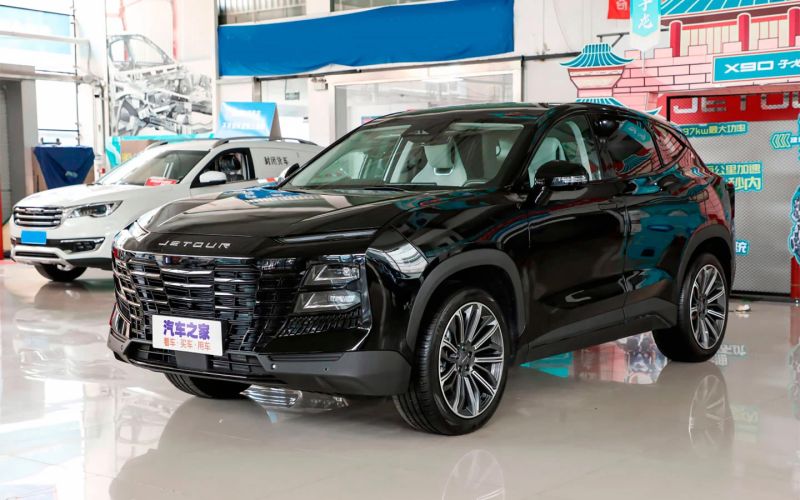 8 кроссоверов дешевле 3 млн руб.: сколько стоят и какие скидки