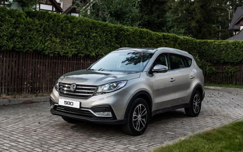 8 кроссоверов дешевле 3 млн руб.: сколько стоят и какие скидки