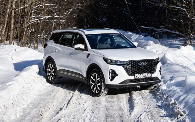 8 кроссоверов дешевле 3 млн руб.: сколько стоят и какие скидки