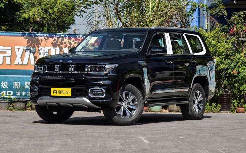 
            BAIC анонсировал два новых автомобиля для России. Все подробности
        