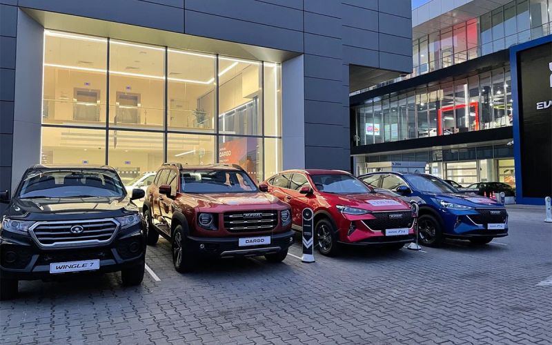 Дилеры предупредили о снижении продаж машин из-за решения Центробанка