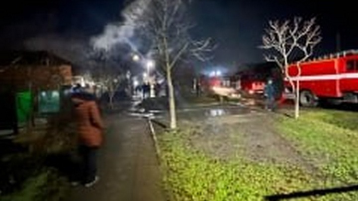 В Батайске возбудили дело после гибели трех человек при пожаре