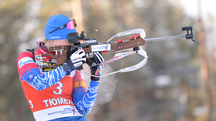 Биатлонистка Дербушева выиграла суперспринт на чемпионате России