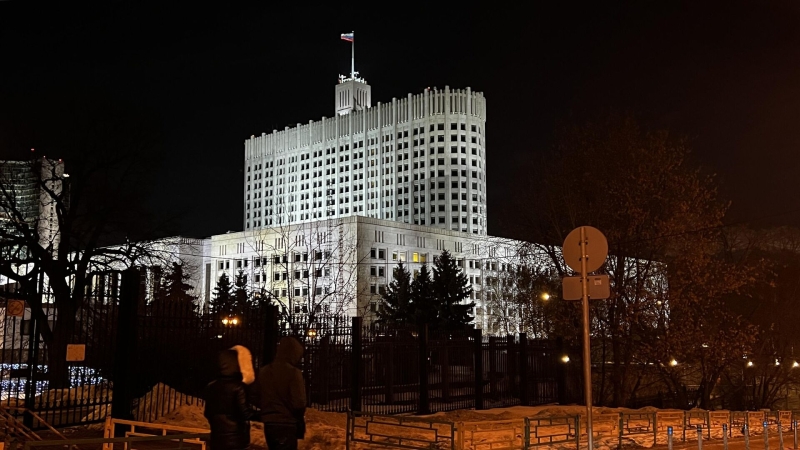 Правительство введет консульский учет россиян, проживающих за рубежом