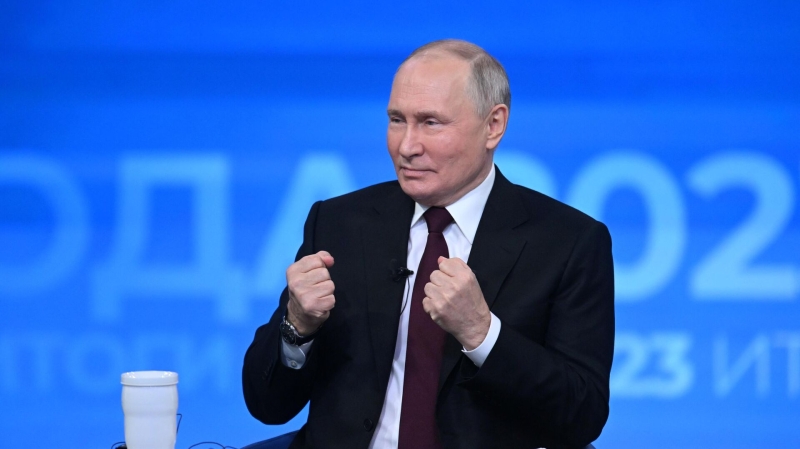 В Молодежном крыле ОНФ принимают предложения избирателей Путину