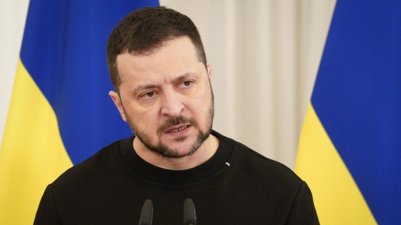 "Действуют агрессивно". Зеленскому сообщили неожиданные новости с фронта