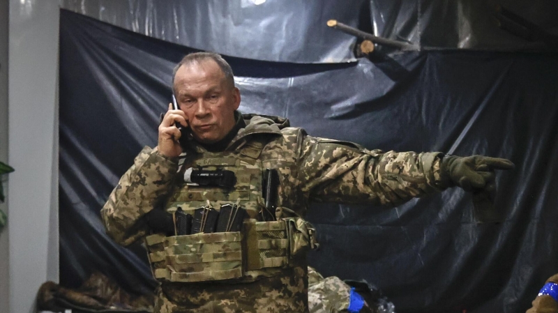 "Действуют агрессивно". Зеленскому сообщили неожиданные новости с фронта