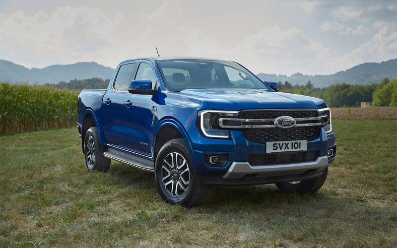 
            Пикапы Ford: история и подборка с фото и характеристиками
        