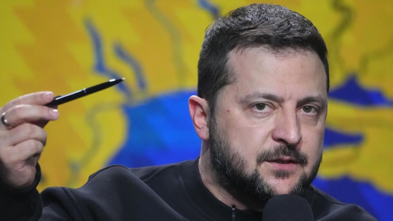 "Скоро увидишь". Зеленского предупредили после слов о "сюрпризе" для России