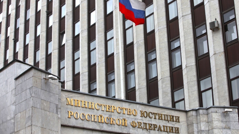 Эсеры предложили запретить иноагентам выдвигаться в депутаты