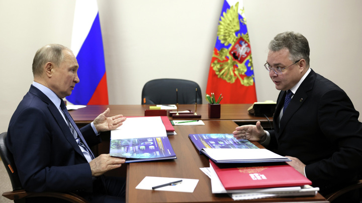 Путин обсудил с Владимировым поддержку бойцов СВО и другие темы