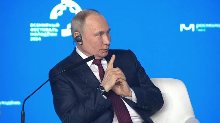 Путин: воссоединение России и Украины на духовном уровне неизбежно