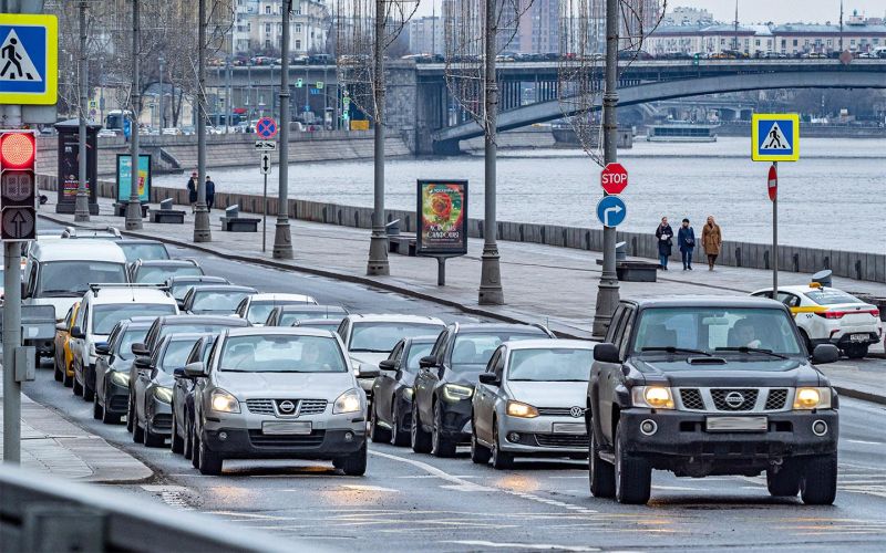 
            С 1 апреля в России изменят порядок обмена иностранных водительских прав
        