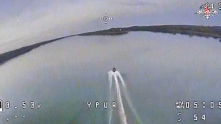 Опубликовано видео уничтожения морпехами лодки ВСУ на Днепре