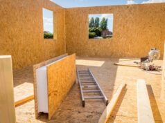 Этапы строительства дома из СИП-панелей