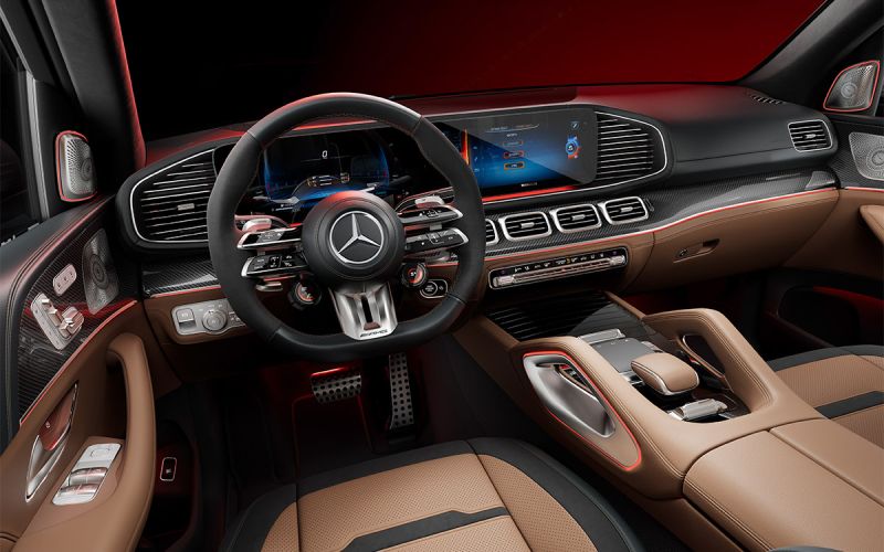 
            Новые BMW, Mercedes и VW попали в Россию: что за модели и сколько стоят
        