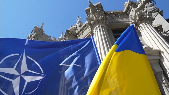 Repubblica: НАТО установила красные линии для вмешательства в конфликт на Украине
