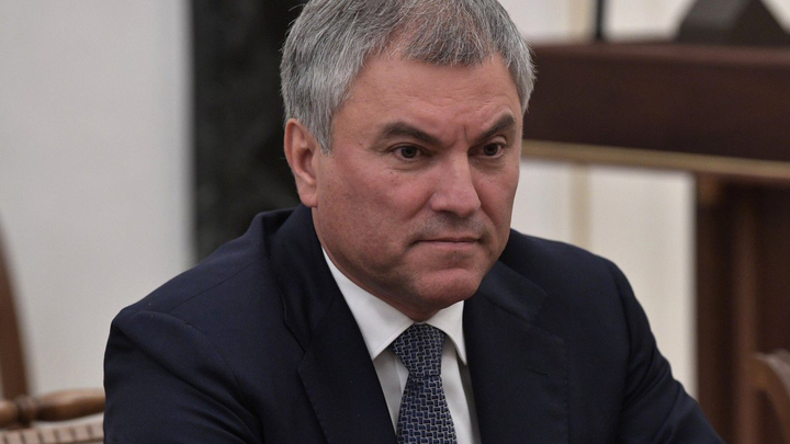 Российскую делегацию на церемонии прощания с Раиси возглавит Володин
