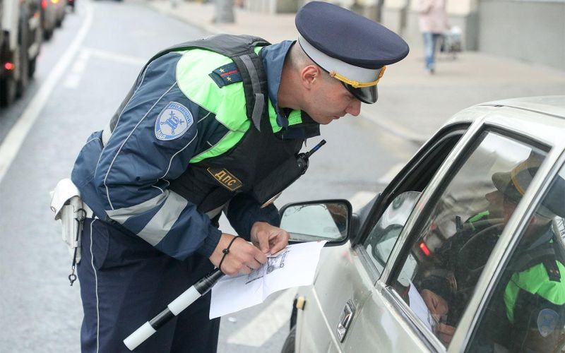 
            В ГИБДД исключили лишение прав за прием «запрещенных» Минздравом лекарств
        