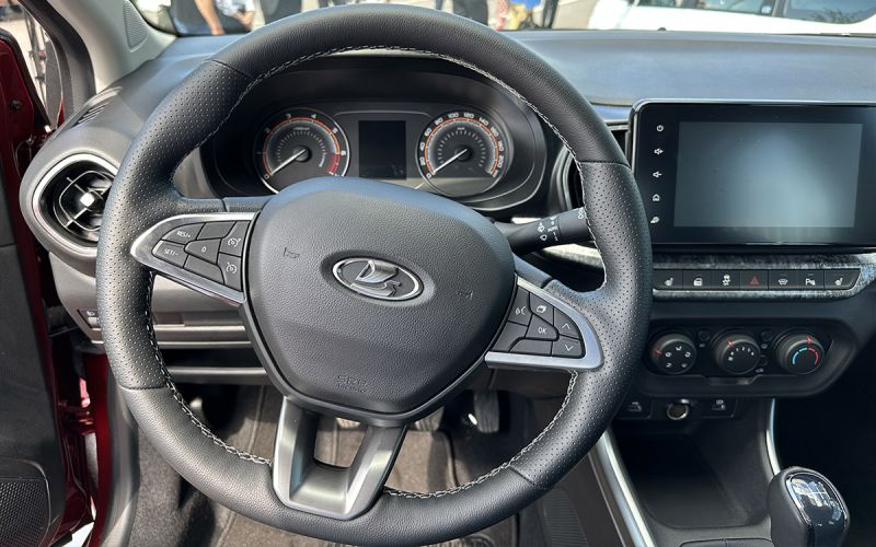 
            Чем отличается Lada Iskra от Lada Vesta: разбор
        