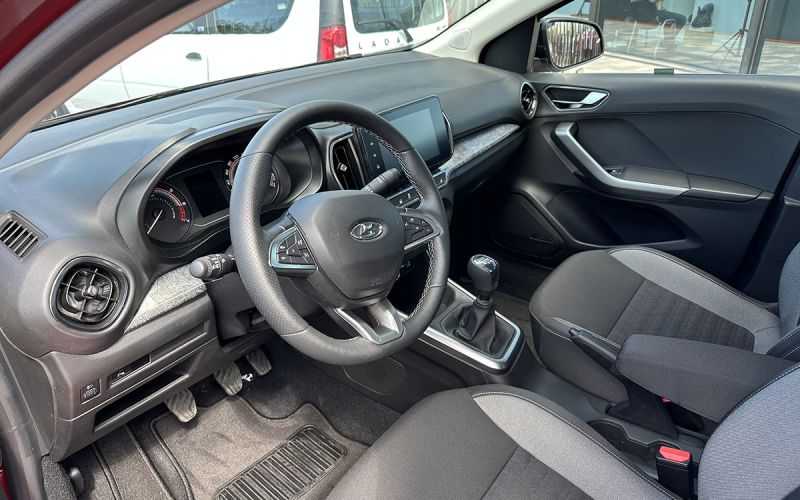 
            Чем отличается Lada Iskra от Lada Vesta: разбор
        