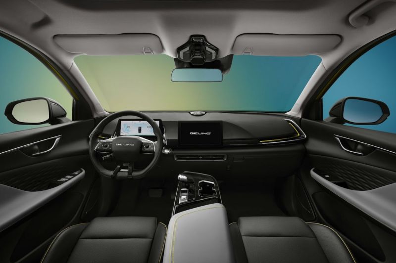 Кроссовер BAIC X55 подорожал на ₽360 тыс. со старта продаж в России