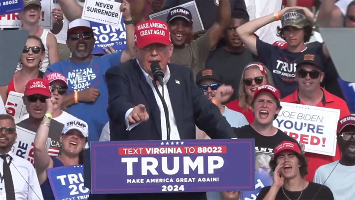 Трамп: РФ и КНР не будут врагами для Вашингтона при "умном" президенте в США