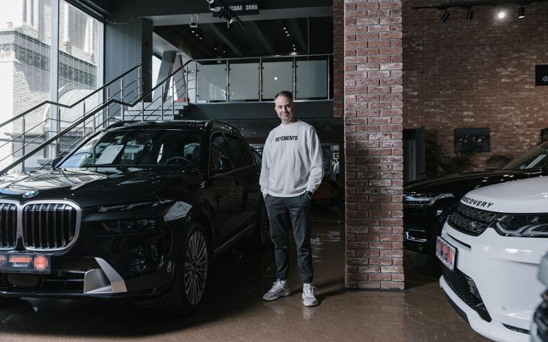 
            Алексей Жутиков из «ПриветТачка»: «Продать машину сейчас — это ошибка»
        